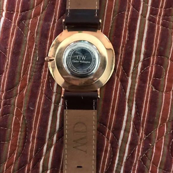 Daniel Wellington 36mm Watch - Picture 5 of 8